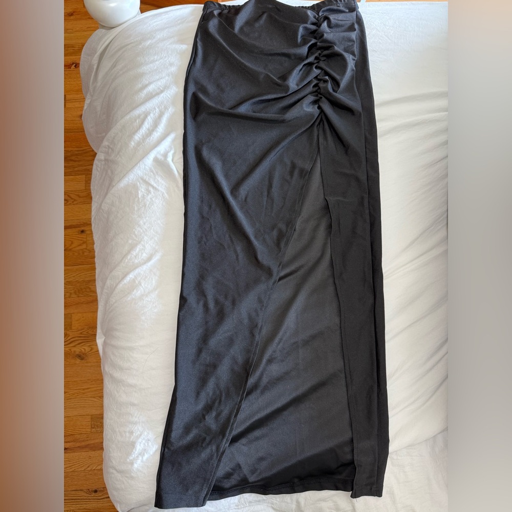 SHEIN Black Maxi Skirt with Ruching and a high-leg slit